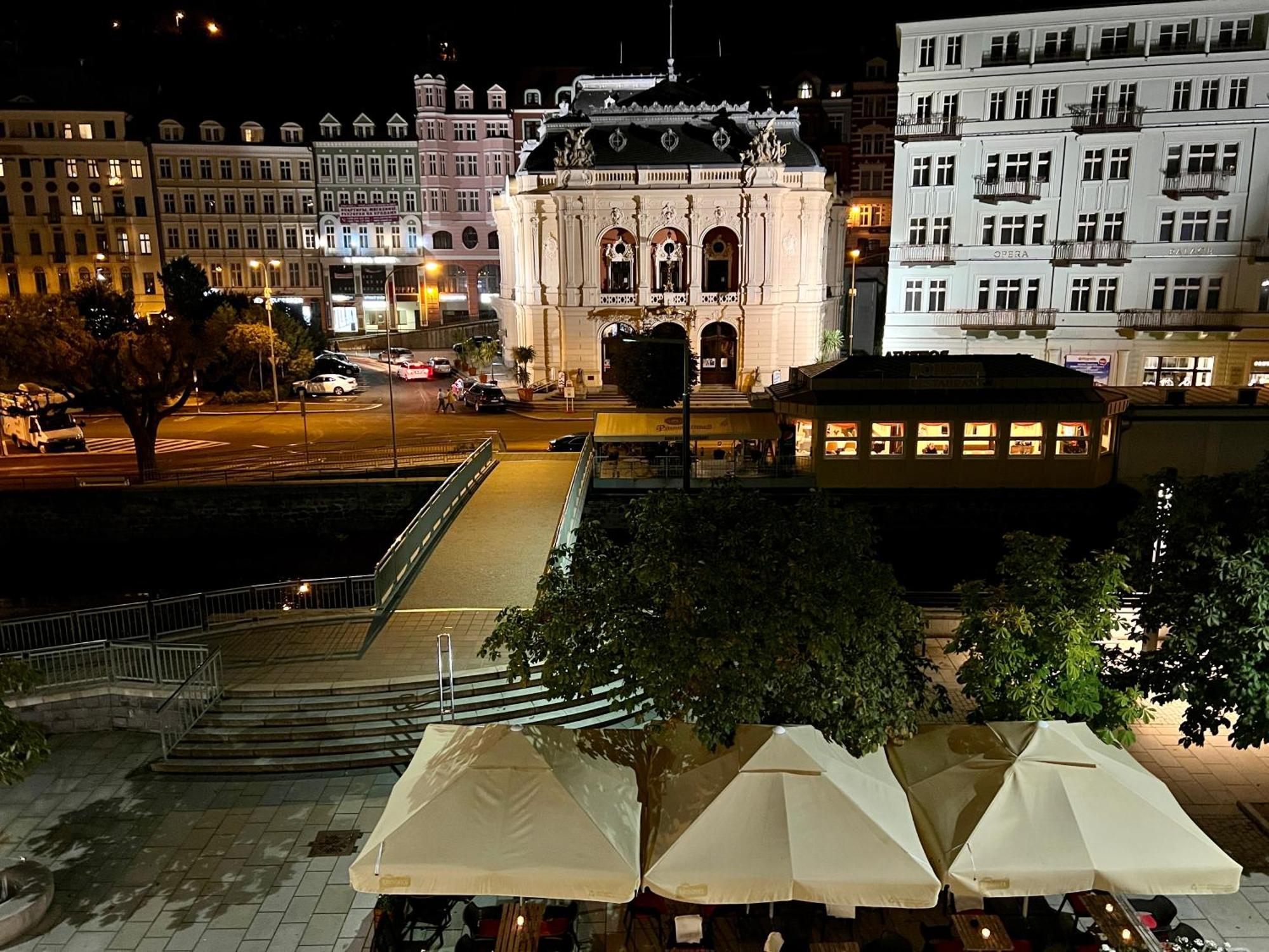 Stara Louka Apartments Karlovy Vary Luaran gambar