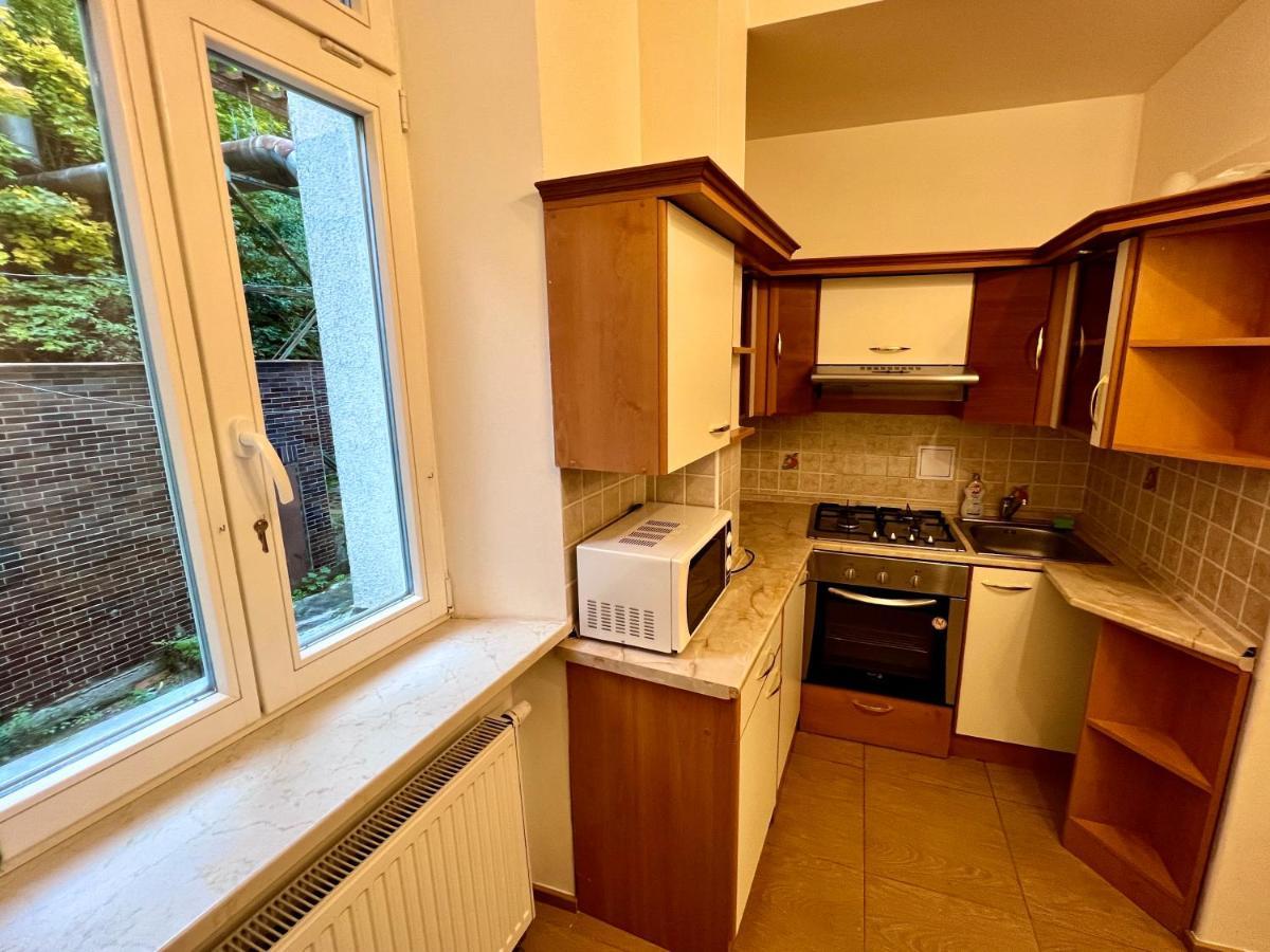 Stara Louka Apartments Karlovy Vary Luaran gambar